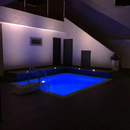 Ferienhaus Relax House With Private Pool - Barbacue - Wifi